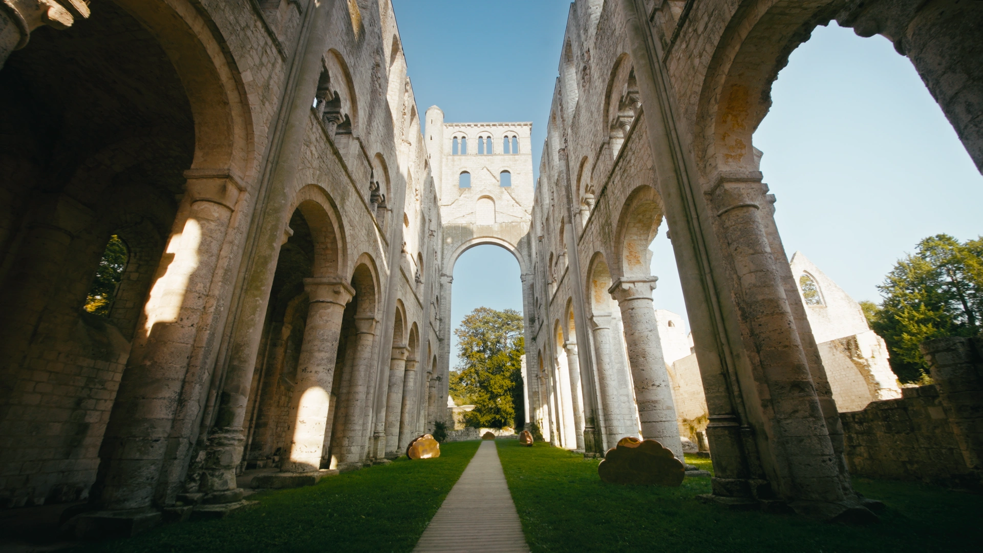 VDEF BVLGARI - GRASSO OCTO FINISSIMO - 16-9 - SRT ENGL CREDIT_01_00_22_24